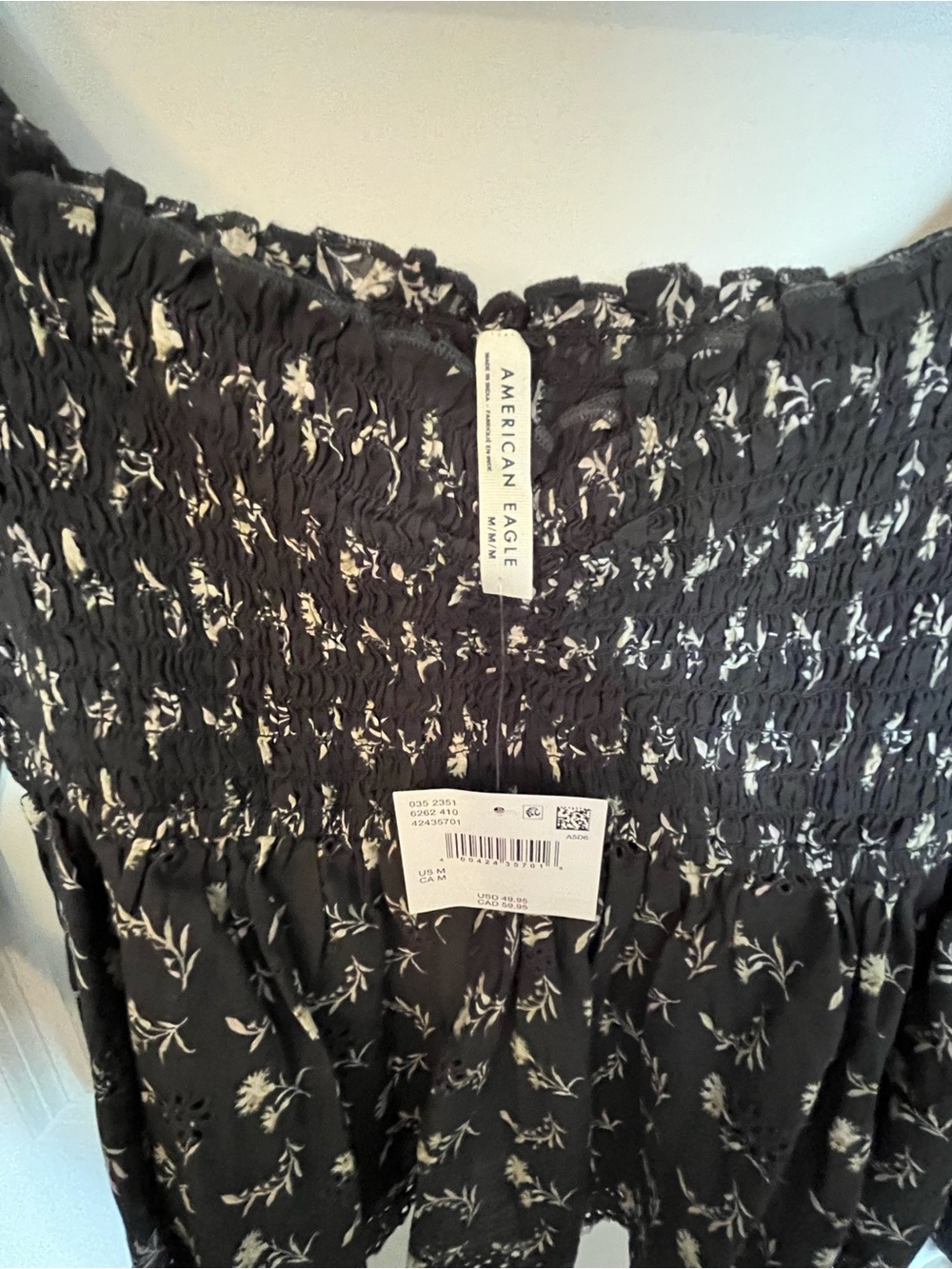 American Eagle Outfitters Black Floral Smocked Off-Shoulder Top - Picture 3 of 5